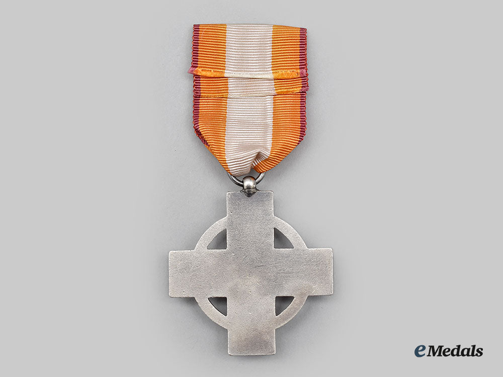 germany,_third_reich._a_fire_brigade_honour_decoration,_ii_class_l22_mnc9110_039_1