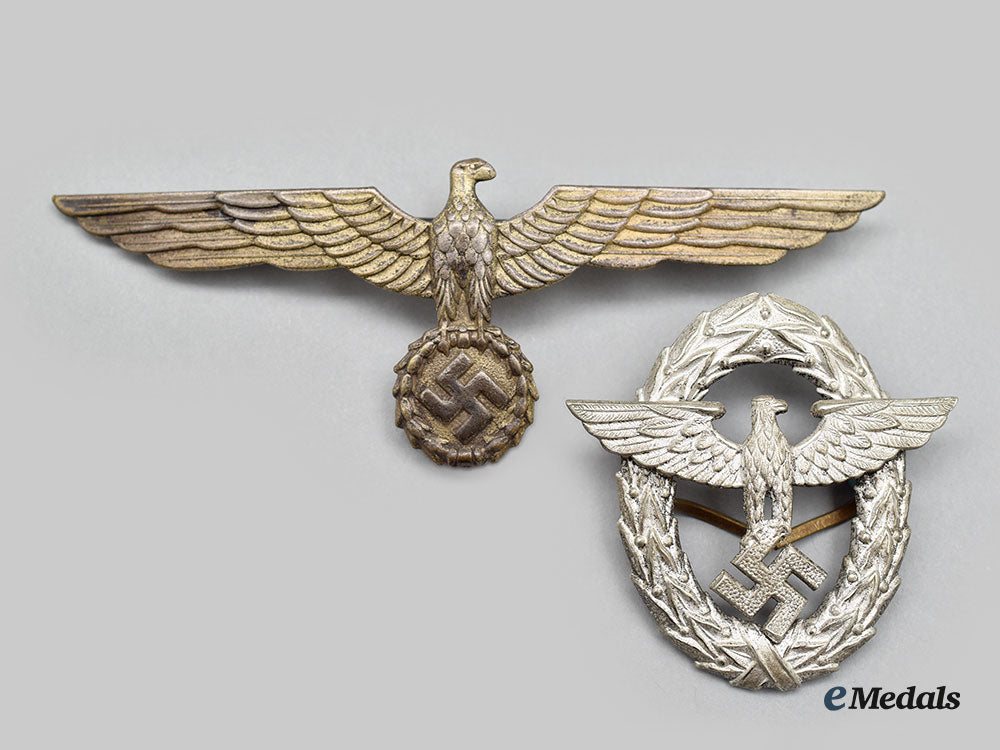 germany,_third_reich._a_pair_of_eagle_insignia_l22_mnc9120_045