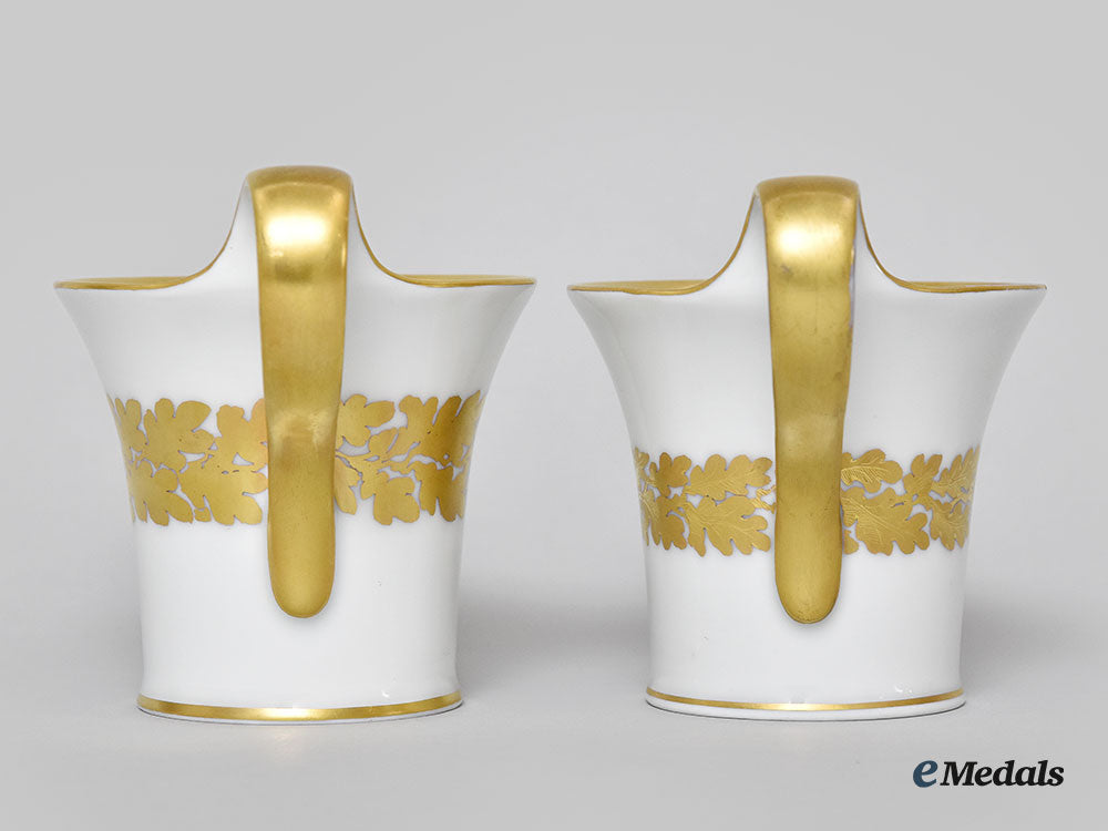 germany,_imperial._a_first_war_set_of_mugs_featuring_hindenburg_and_kaiser_wilhelm_ii,_by_furstenberg_l22_mnc9128_405_1