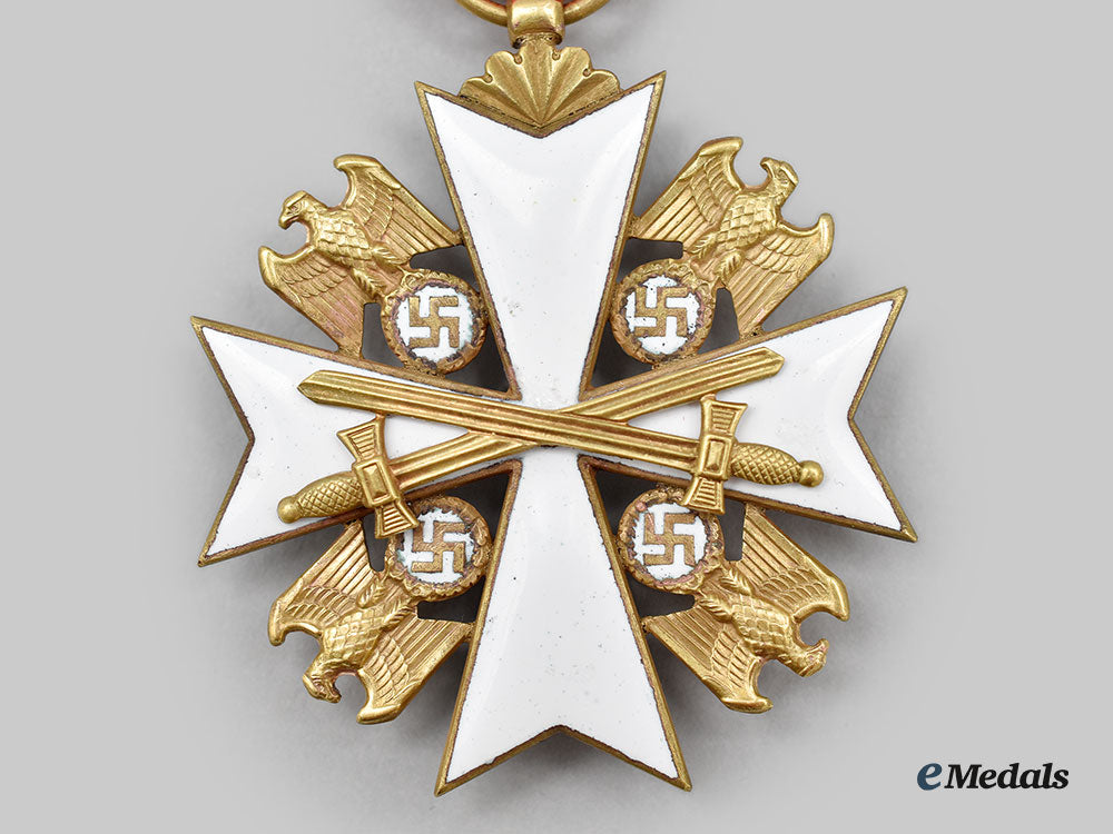 germany,_third_reich._an_order_of_the_german_eagle,_v_class_cross_with_swords,_by_zimmermann_l22_mnc9135_049