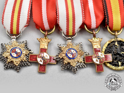 spain,_fascist_state._a_civil_war_miniature_group_of_twelve_l22_mnc9196_558