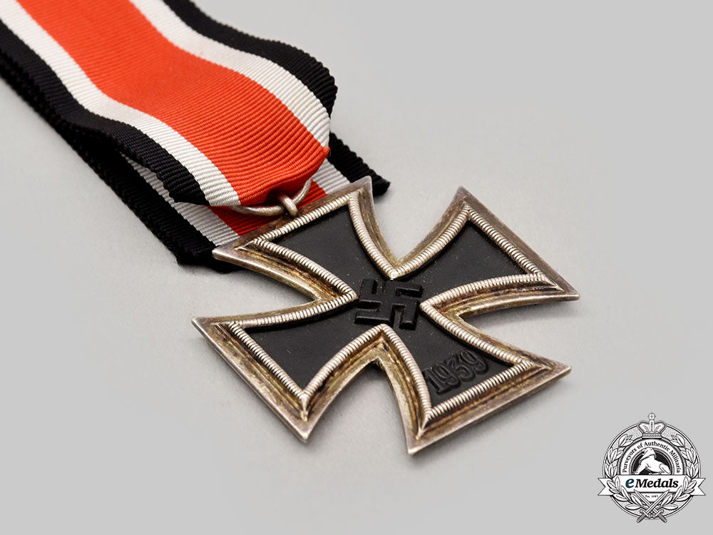 germany,_wehrmacht._a1939_iron_cross_ii_class_l22_mnc9207_616
