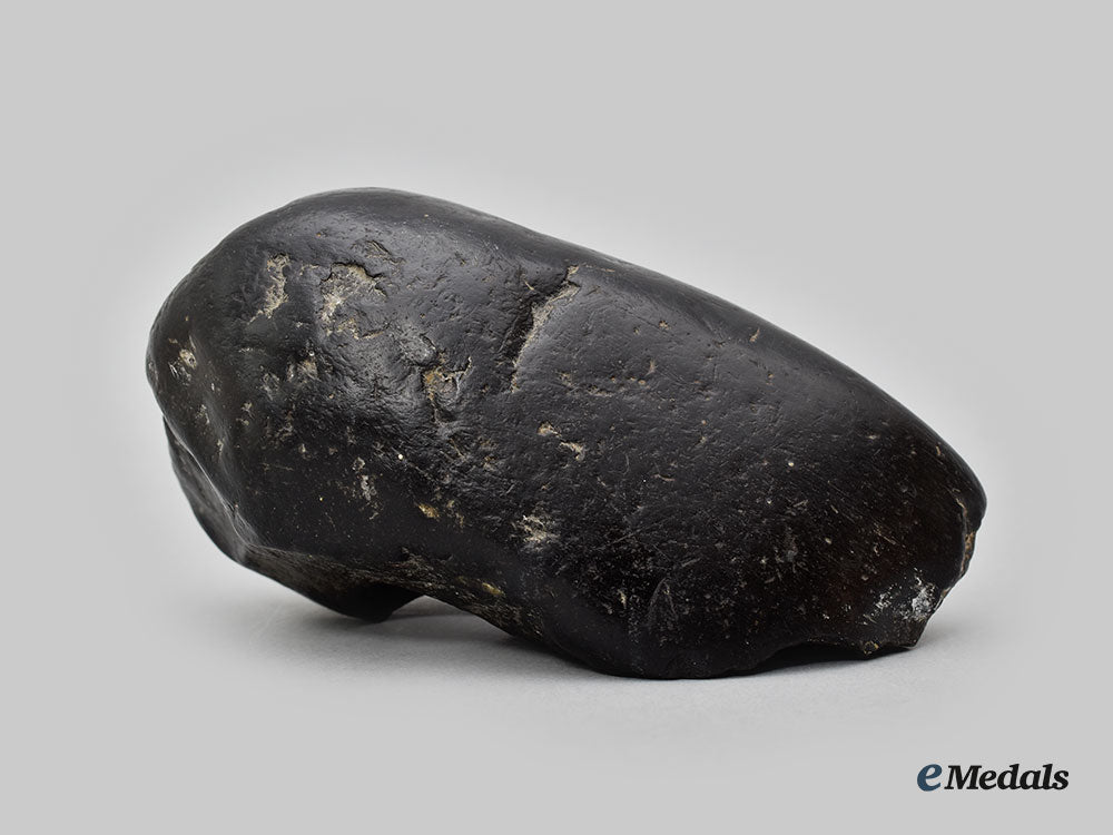 international._a_perforated_stone_tool_l22_mnc9211_304_1