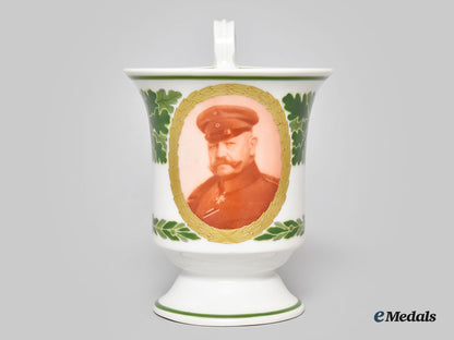 germany,_imperial._a_hindenburg_portrait_teacup,_by_kpm_l22_mnc9216_353