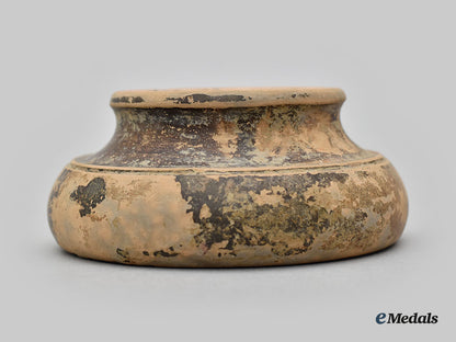 roman_empire._a_redware_black_glazed_bowl,_c.4-5_th_century_ad_l22_mnc9223_309_1