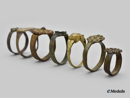 middle_ages._a_mixed_lot_of_middle_ages_rings,_c.14_th-17_th_century_l22_mnc9262_323_1