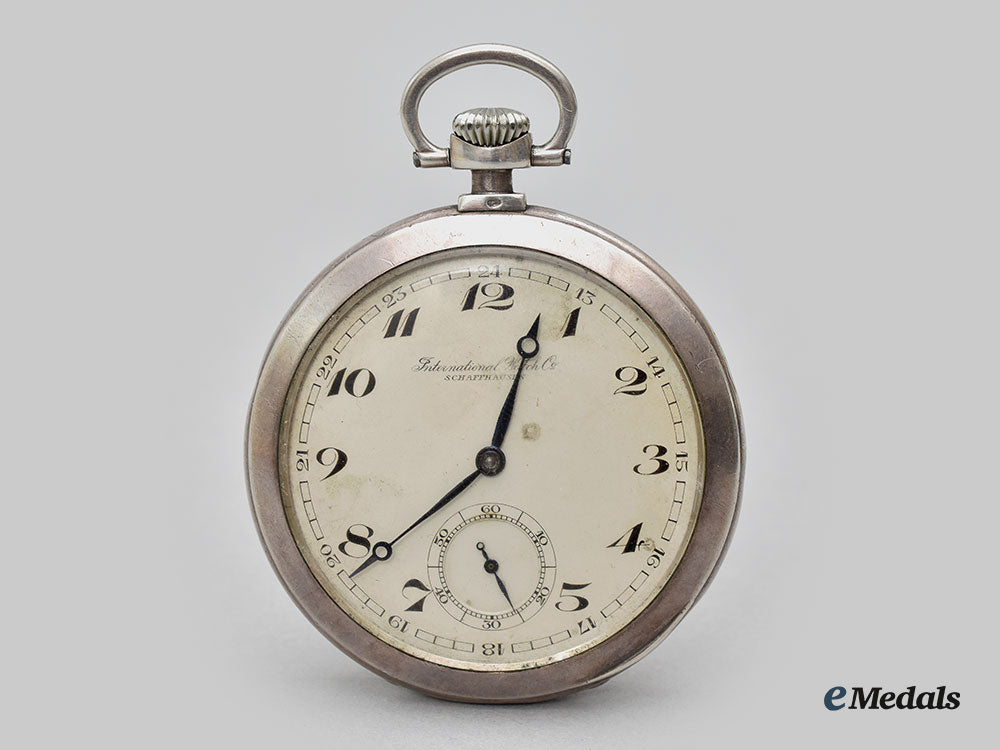switzerland._an_international_watch_company_schaffhausen_swiss_silver_pocket_watch,1927_l22_mnc9264_324_1