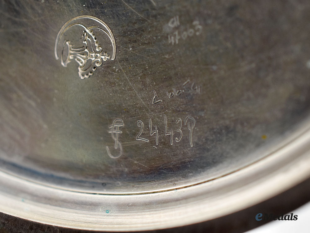 switzerland._an_international_watch_company_schaffhausen_swiss_silver_pocket_watch,1927_l22_mnc9284_331_1