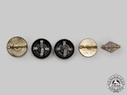 germany,_third_reich._a_mixed_lot_of_badges_and_insignia_l22_mnc9339_071