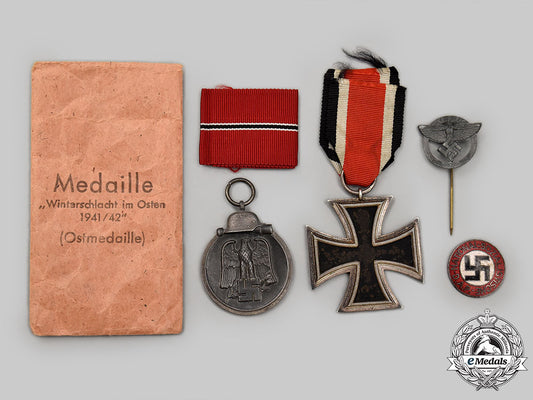 germany,_wehrmacht._a_mixed_lot_of_badges_and_medals_l22_mnc9371_080