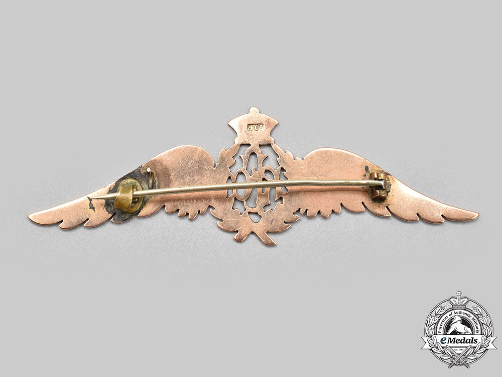 united_kingdom._a_royal_flying_corps(_rfc)_sweetheart_wings_in_gold,_c.1917_l22_mnc9372_652_1_1