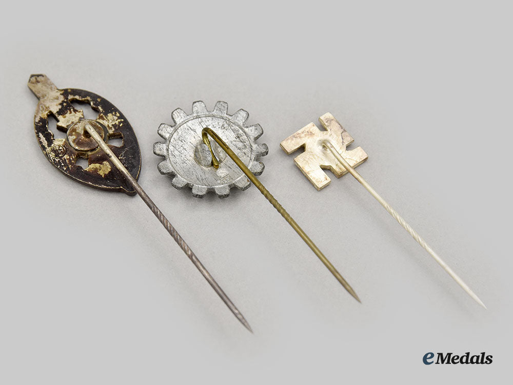germany,_third_reich._a_mixed_lot_of_stick_pin_miniatures_l22_mnc9392_458