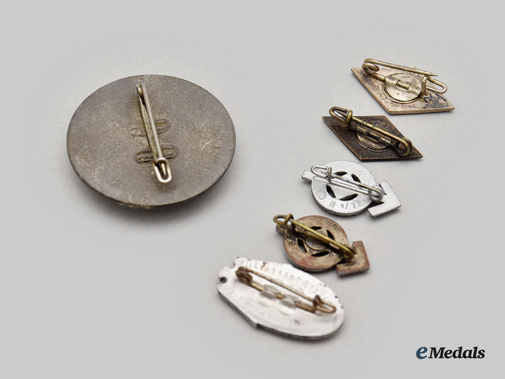 germany,_hj._a_mixed_lot_of_youth_badges_l22_mnc9425_475