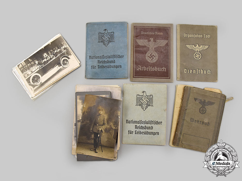 germany,_third_reich._a_mixed_lot_of_photos,_postcards,_and_identification_books_l22_mnc9459_120