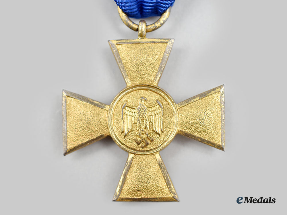 germany,_wehrmacht._a_long_service_decoration,_i_class_for25_years_l22_mnc9491_287_1