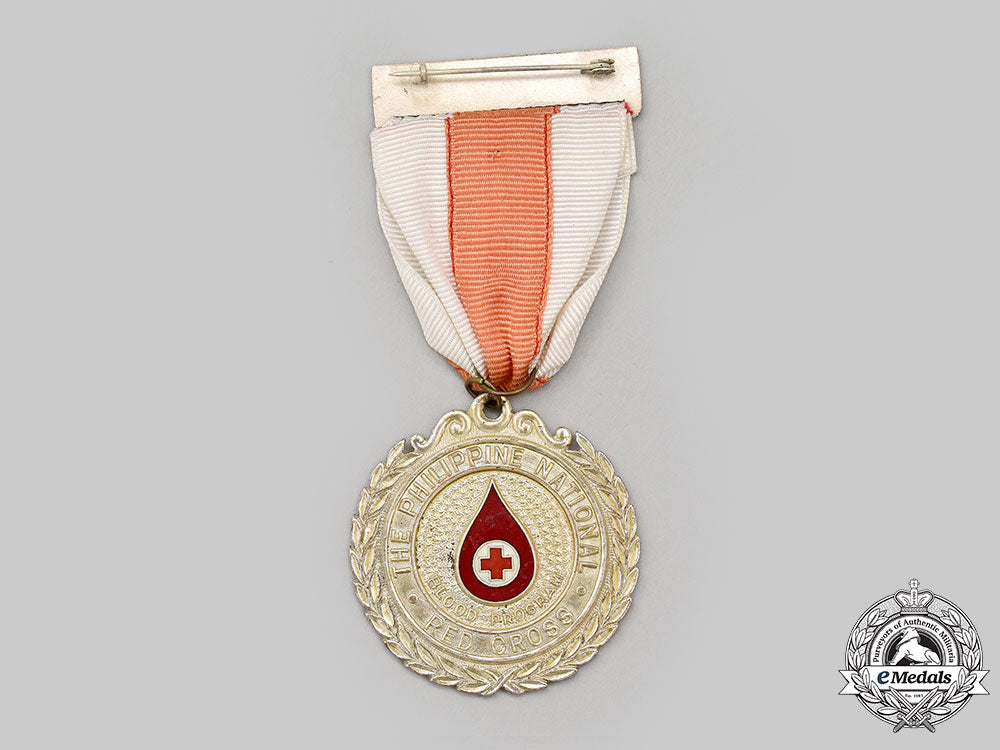 philippines,_republic._a_national_red_cross_blood_program_medal,_silver_grade,_by_clemente_zamora_l22_mnc9494_741
