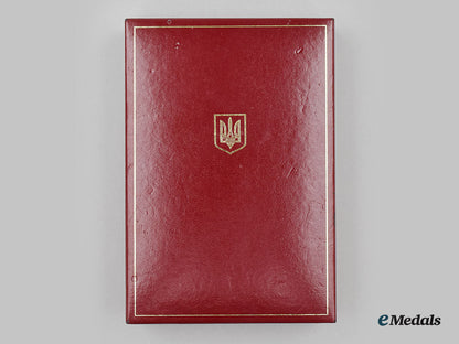 ukraine,_republic._an_order_for_courage,_iii_class_with_award_book_l22_mnc9514_531