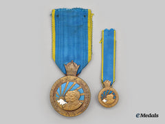 Iran, Pahlavi Dynasty. A Medal For The Fiftieth Anniversary Of The Pahlavi Dynasty 1976, Fullsize And Miniature