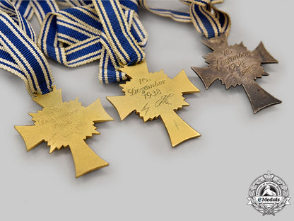 germany,_third_reich._a_lot_of_honour_crosses_of_the_german_mother_l22_mnc9517_151