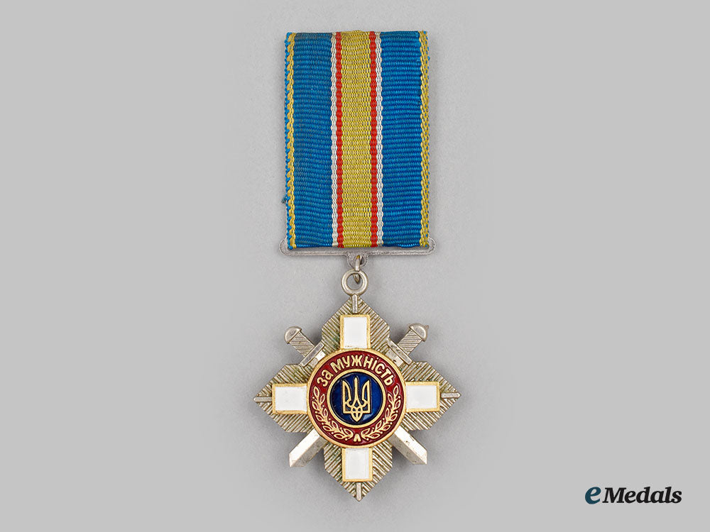 ukraine,_republic._an_order_for_courage,_iii_class_with_award_book_l22_mnc9518_534