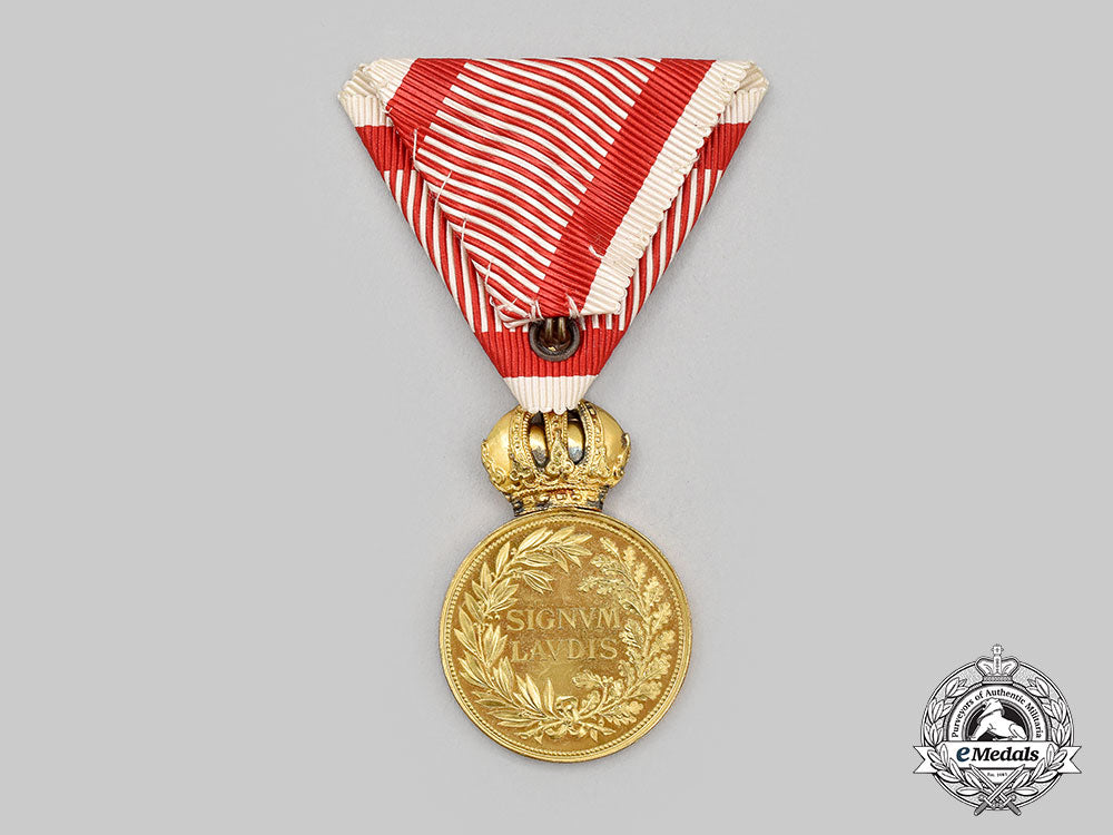 austria,_imperial._a_military_merit_medal,_franz_joseph_i,_bronze_medal_l22_mnc9564_740
