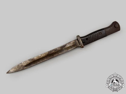germany._a_mixed_lot_of_bayonets_l22_mnc9575_176