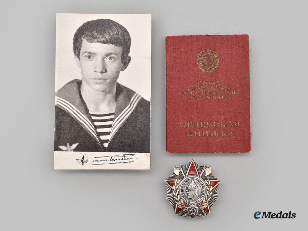 russia,_soviet_union._an_order_of_alexander_nevsky,_type_ii_with_screwback_l22_mnc9598_710_1_1_1