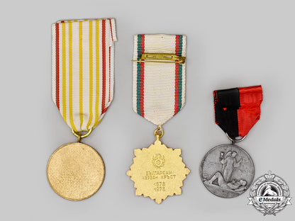 bulgaria,_people's_republic;_germany,_prussia;_poland,_people's_republic._three_red_cross_medals_l22_mnc9606_786_1