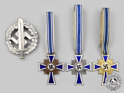 germany,_third_reich._a_mixed_lot_of_awards_l22_mnc9613_799