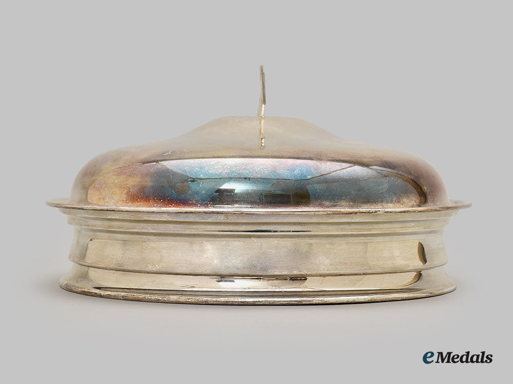 united_kingdom._a_silver_anglican_communion_wine_serving_tray_l22_mnc9623_639_1