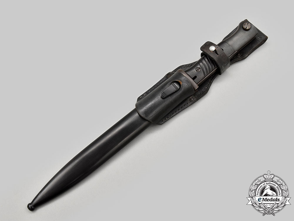 germany,_wehrmacht._a_pair_of_bayonets_l22_mnc9627_806