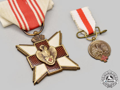 belgium,_kingdom._a_red_cross_blood_donor's_medal,_fullsize_and_miniature,_c.1918_l22_mnc9630_799_1