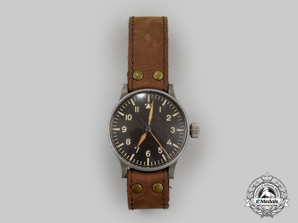germany,_luftwaffe._a_navigator’s_watch,_type_a_l22_mnc9642_783_1_1_1