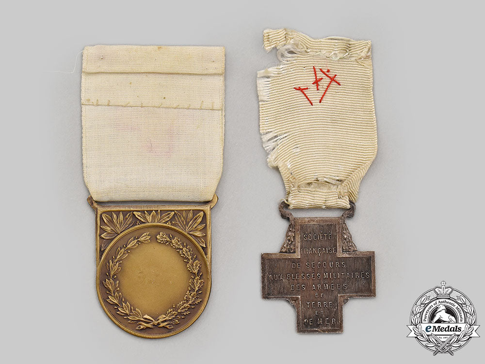 france,_i_i_i_republic._two_first_war_red_cross_medals_l22_mnc9648_807