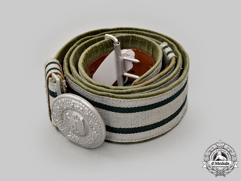 germany,_heer._an_officer’s_brocade_and_buckle_l22_mnc9708_383