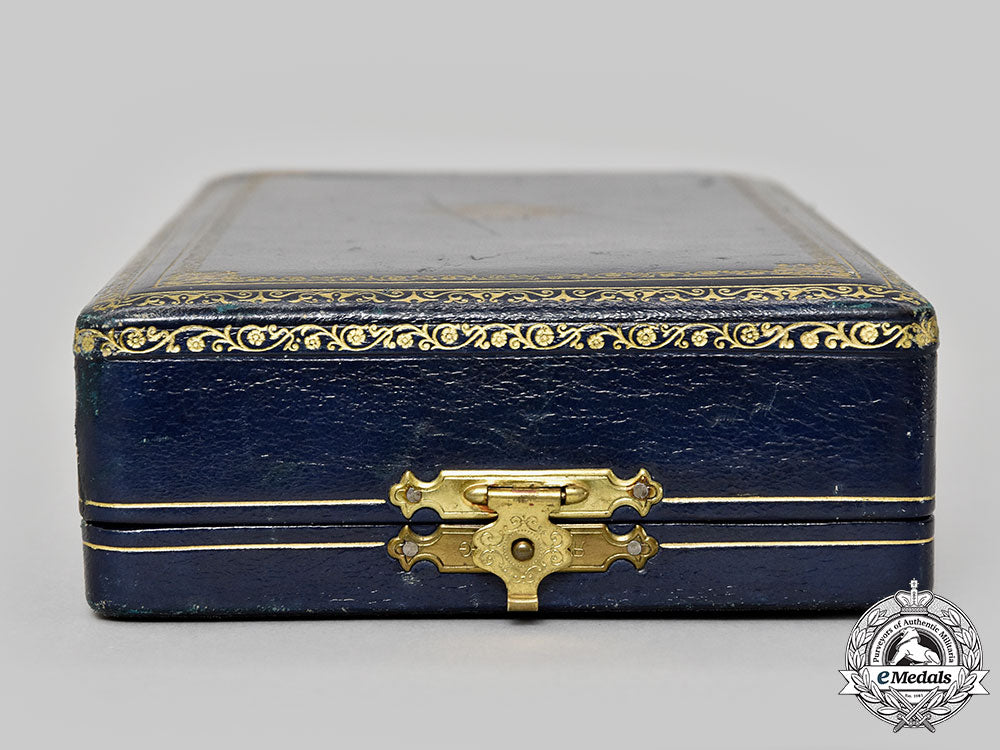 italy,_kingdom_of_the_two_sicilies._a_sacred_military_constantinian_order_of_st._george,_knight_commander_set_case,_c.1900_l22_mnc9739_872_1