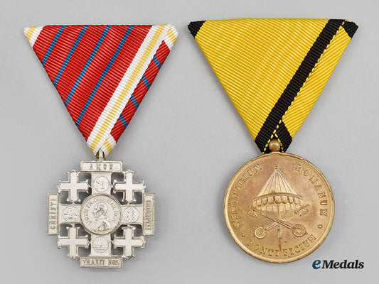 vatican._two_awards&_decorations_l22_mnc9740_290_1