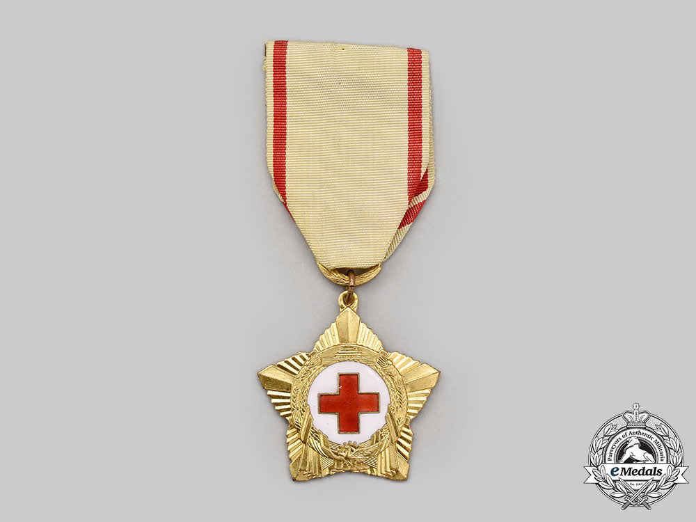 china,_people's_republic._a_medal_of_honour_of_the_red_cross_society_of_china,_i_class_l22_mnc9759_833