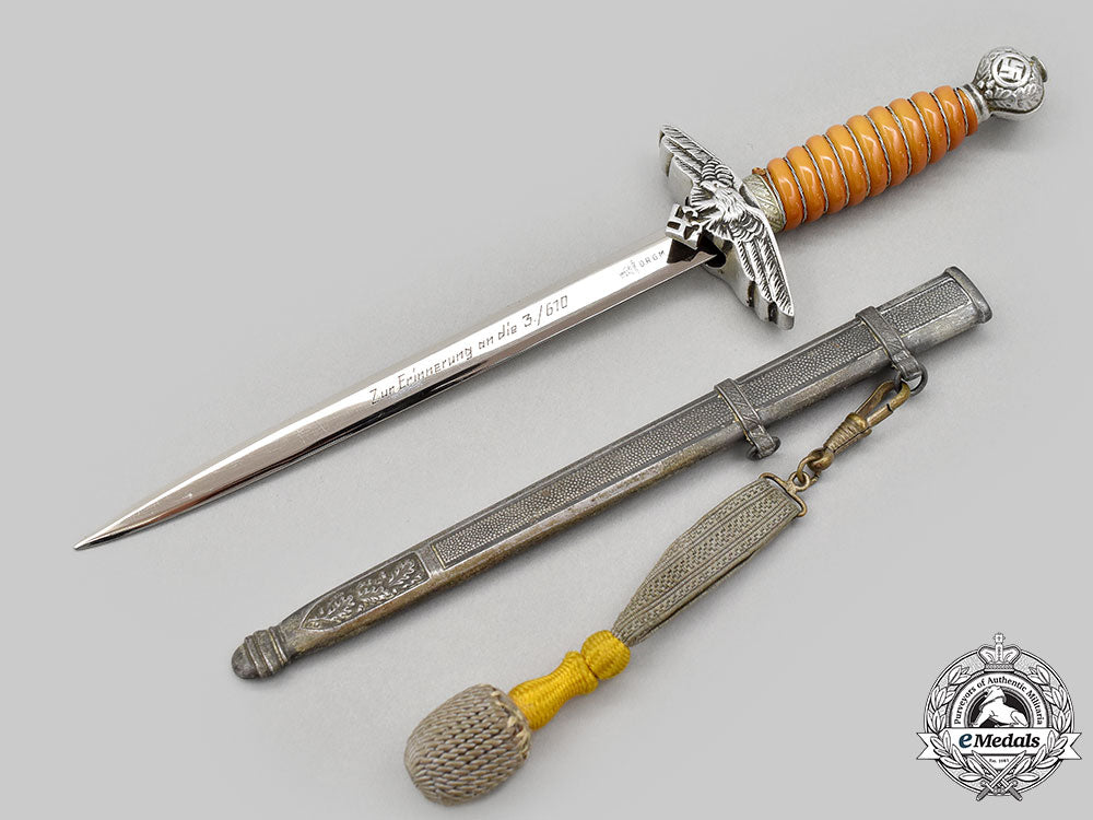 germany,_luftwaffe._a_dedicated_miniature_officer’s_dress_dagger,_by_stocker&_co._l22_mnc9768_885
