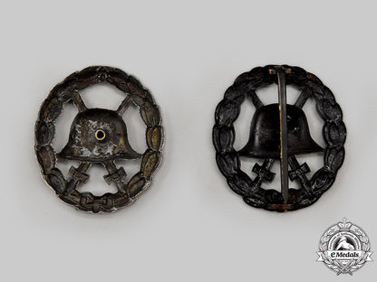 germany,_imperial._a_pair_of_wound_badges_l22_mnc9769_227