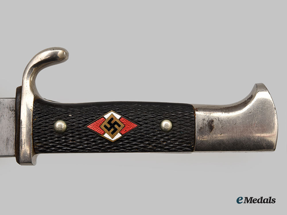 germany,_hj._a_member’s_knife,_by_gustav_felix_l22_mnc9798_566_1