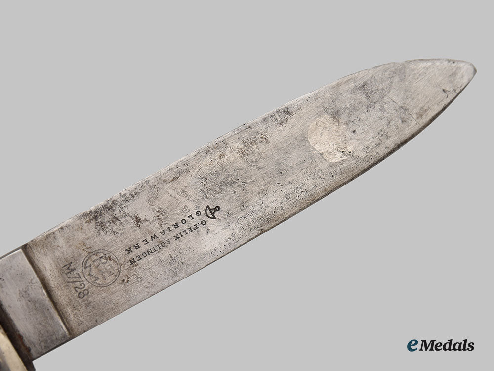 germany,_hj._a_member’s_knife,_by_gustav_felix_l22_mnc9800_568_1