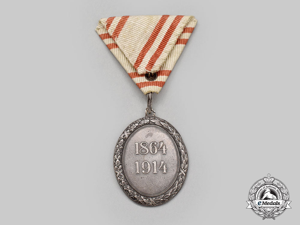 austria,_imperial._an_honour_decoration_of_the_red_cross,_silver_medal_with_war_decoration_l22_mnc9805_818_1