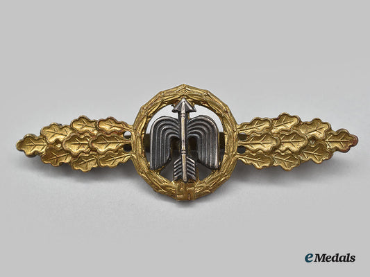 germany,_luftwaffe._a_short-_range_day_fighter_clasp,_gold_grade_l22_mnc9820_816