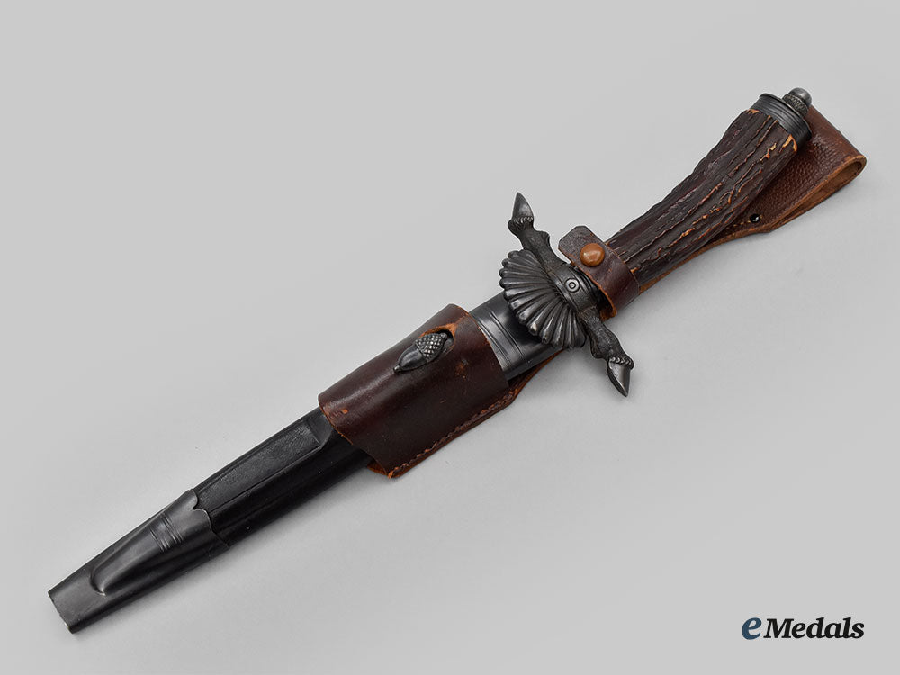 germany,_third_reich._a_german_hunting_association_cutlass,_by_j.a._henckels_l22_mnc9839_421_1