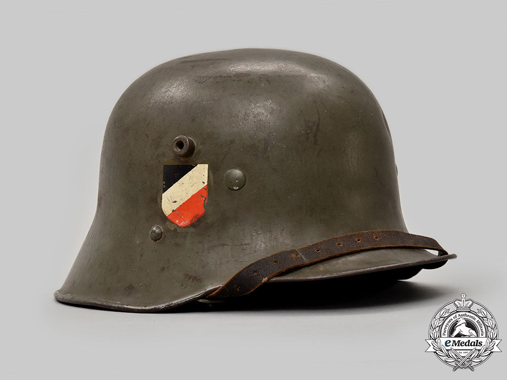 germany,_heer._a_transitional_m17_double_decal_stahlhelm_l22_mnc9873_328_1