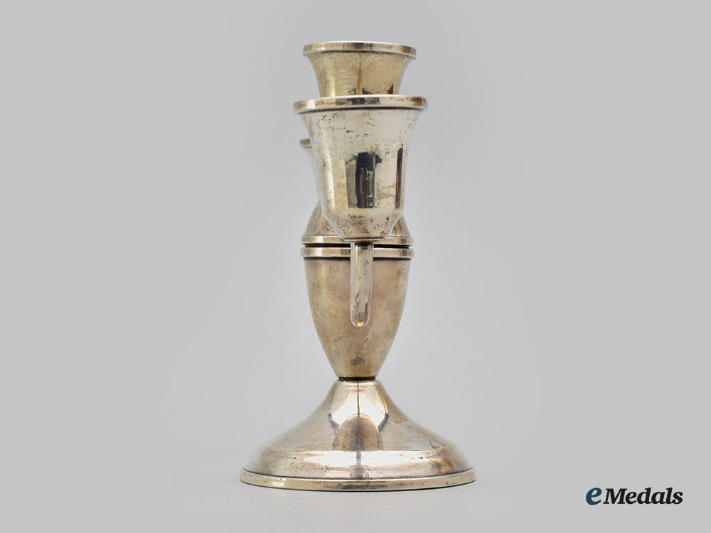 united_states._a_small_triple_candlestick_candelabra,_by_duchin_creations_l22_mnc9886_670