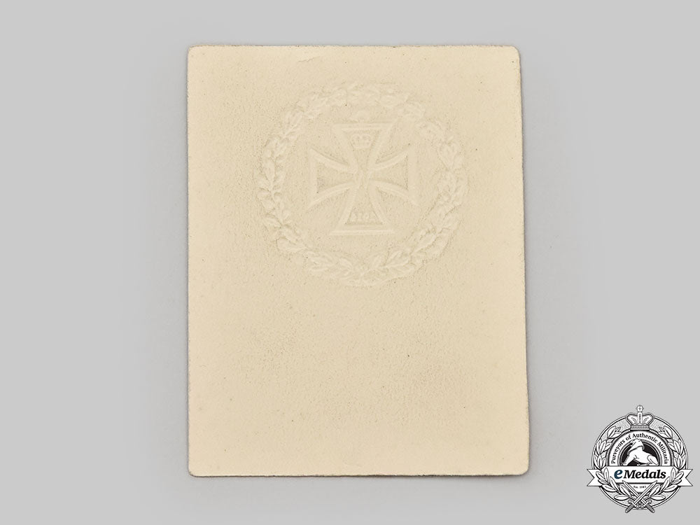 germany,_imperial._a1914_iron_cross_ii_class,_owner-_attributed_with_custom_case_l22_mnc9899_878