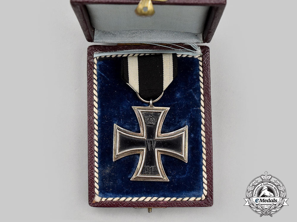 germany,_imperial._a1914_iron_cross_ii_class,_with_custom_case,_by_ko_l22_mnc9900_014
