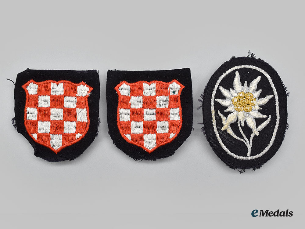 germany,_ss._a_mixed_lot_of_uniform_insignia_l22_mnc9900_852